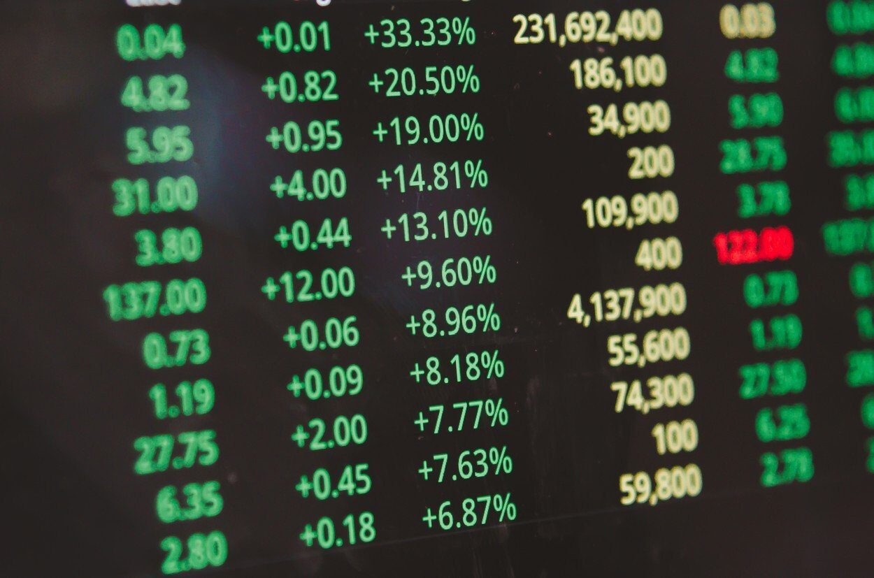 Bursa de la București, pe plus după Paște: BET urcă cu 0,5% pe optimism extern