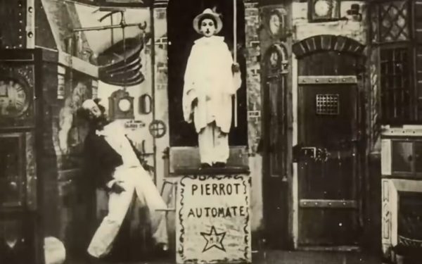 Filmul pierdut din 1897, redescoperit: Magicianul și robotul uriaș