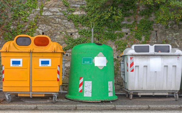 Reciclarea, obligatorie în UE și România: Ce schimbări ne așteaptă până în 2030?