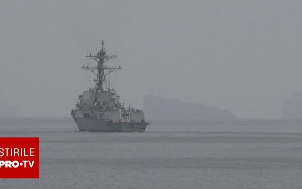 SUA deschid Strâmtoarea Ormuz: Nave militare încep deminarea în Golful Persic