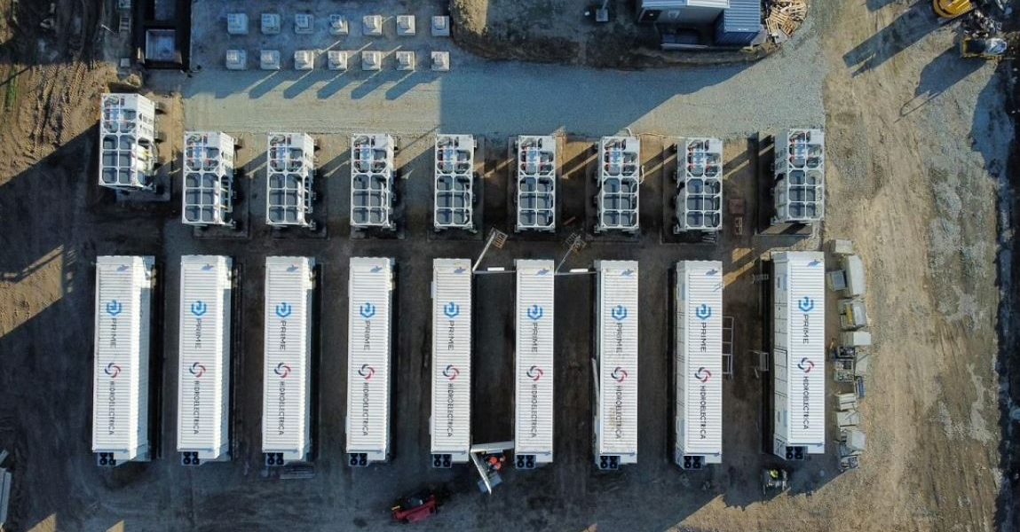 Hidroelectrica bagă mare: Baterii de stocare de 2.000 MWh, gata în câteva luni