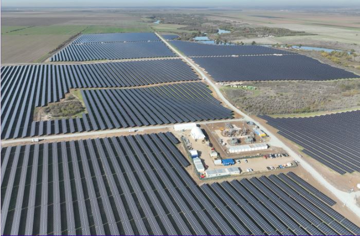Comitetul de Reglementare al ANRE urmează să aprobe pe 7 aprilie autorizarea pentru noua centrală fotovoltaică de la Iepurești, în județul Giurgiu, un proiect dezvoltat de societatea RTG SOLAR ENERGY S.R.L., controlată de subsidiara din România a companiei israeliene Nofar Energy