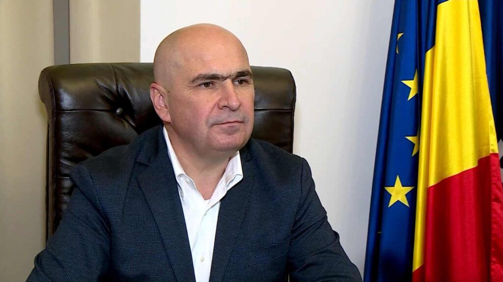 Bolojan, salariu de PREMIER: Cât încasează lunar și cum stă România față de Vest?