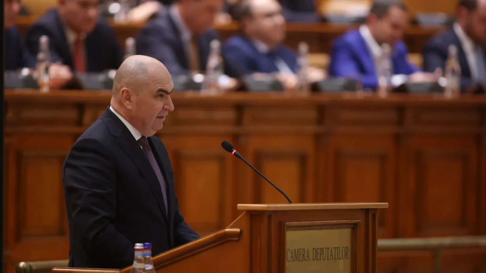 O nouă alianță politică de etapă s-a concretizat în Parlament, cu PNL, USR și AUR votând împreună pentru o inițiativă legislativă