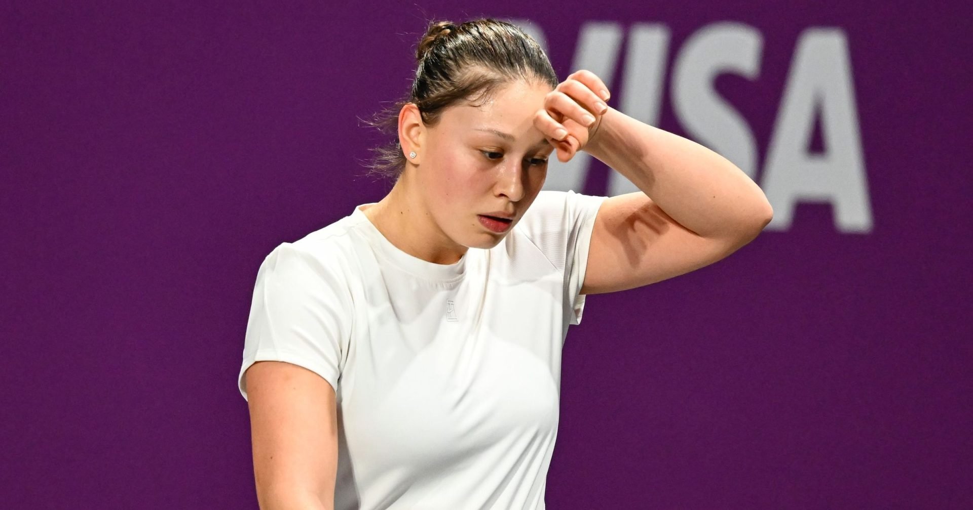 România, învinsă de Letonia în Cupa Billie Jean King Echipa feminină de tenis a României a suferit o înfrângere, scor 2-0, în fața Letoniei, în cadrul Grupei C a zonei Europa/Africa din Grupa I valorică a Cupei Billie Jean King