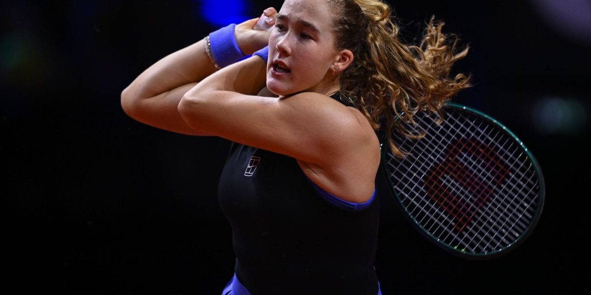 Andreeva, thriller la Stuttgart! Rusoaica, revenire de senzație cu Ostapenko în optimi