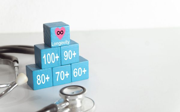 Cercetătorii testează „resetarea celulară” pe oameni: Revoluție în medicină