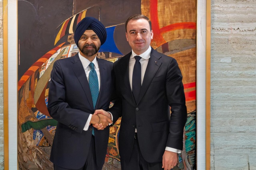 Ivan, la Washington: România, prima pentru finanțare Banca Mondială în nucleara