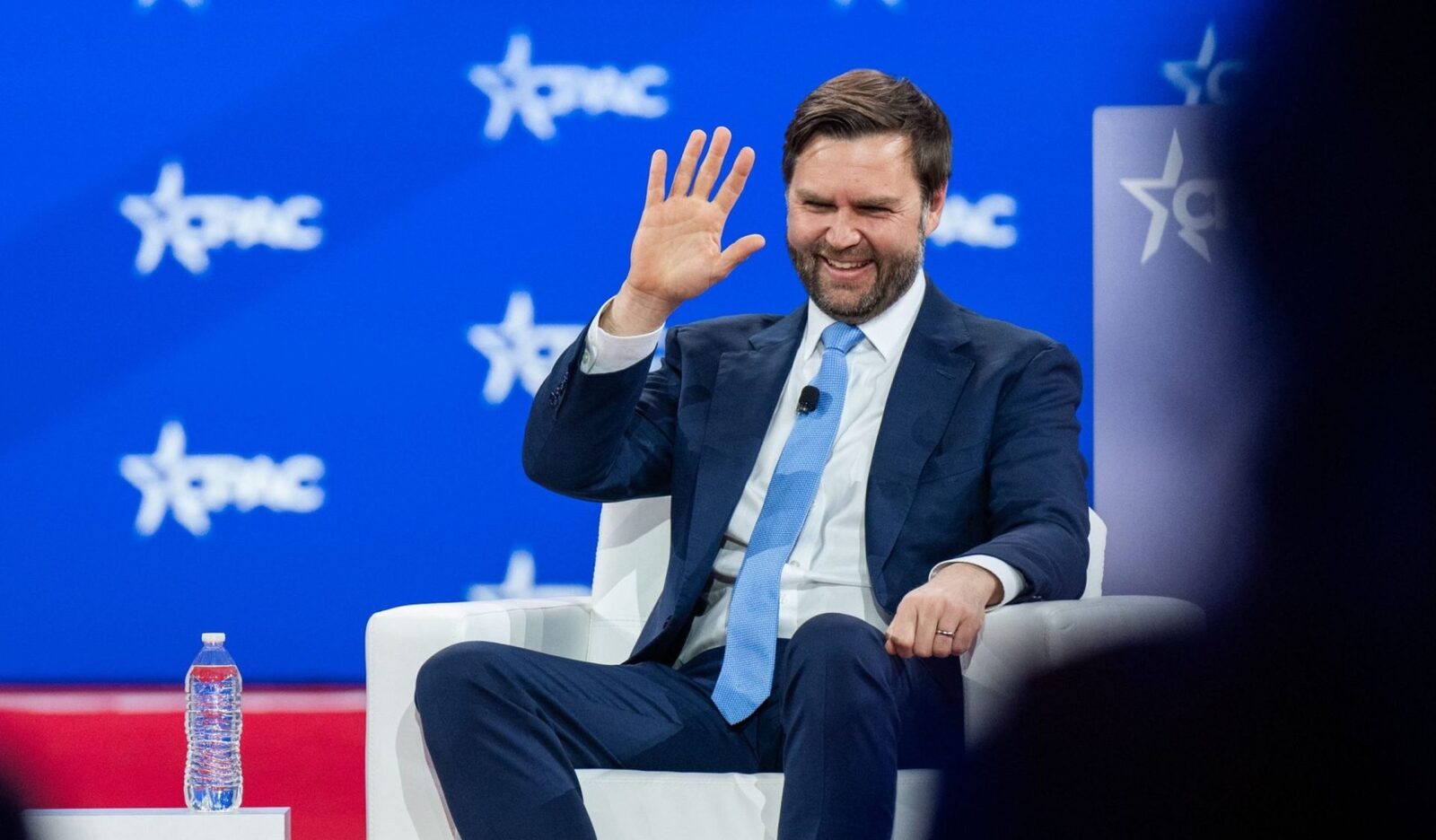 JD Vance, dezamăgit de rezultatul din Ungaria: „Vom colabora cu noul premier”