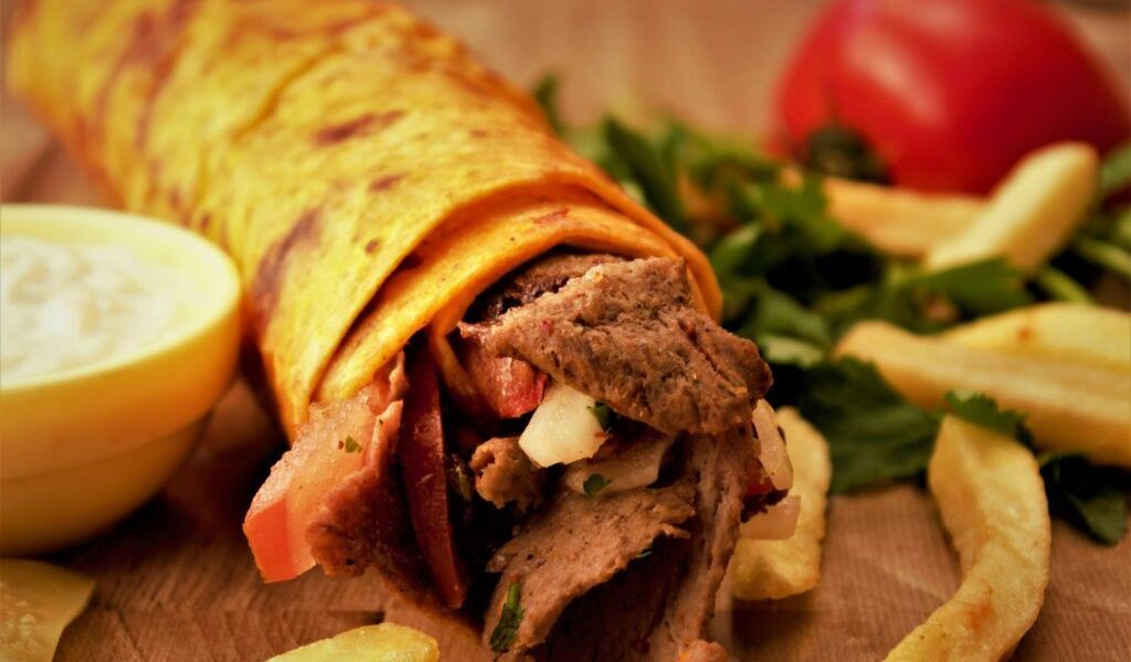 Halucinant: A plătit 1.700 de euro pe un kebab. Ce s-a întâmplat?