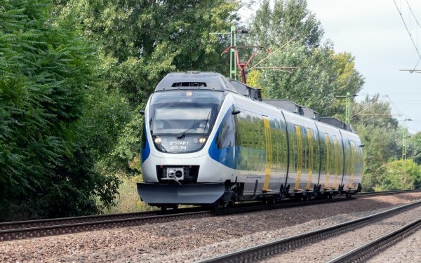 Trenuri cu hidrogen: Rute București-Otopeni și Pitești, contractul, după licitații anulate