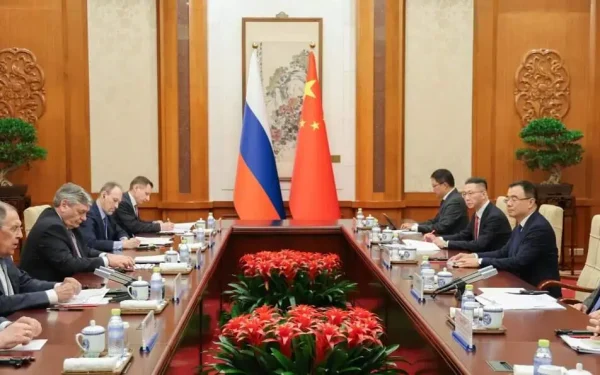 Lavrov, la Beijing: SUA și aliații, acuzați de „jocuri extrem de periculoase” în Asia