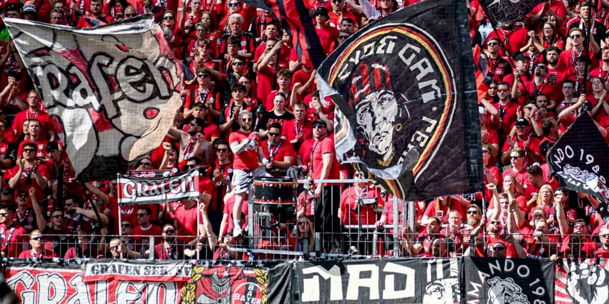 Leverkusen, cu fanii în forță la Dortmund. Cine e „9”-le fals