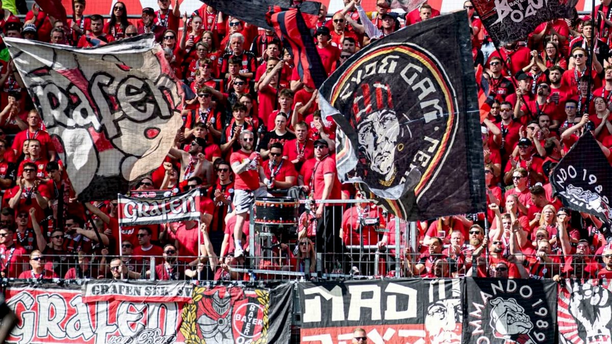 Leverkusen, cu fanii în forță la Dortmund. Cine e „9”-le fals