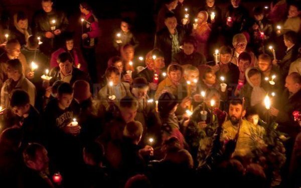 ZF urează Paște Fericit: Sănătate, liniște și pace, oriunde v-ați afla