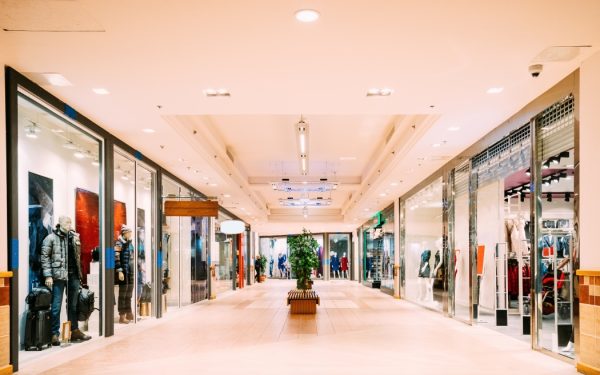 Mall-urile din București, asalt de clienți de Paște 2026: ce-i așteaptă