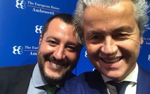 Dreapta extremistă, reuniune la Milano. Stânga, focuri pentru democrație la Barcelona