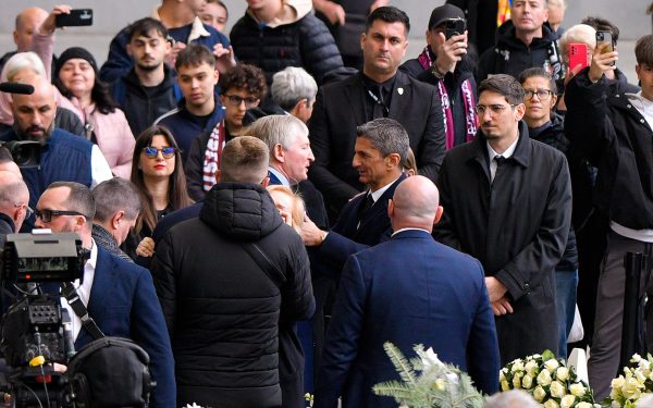 Ahmetov, generos cu Lucescu: Câți bani a primit antrenorul român?