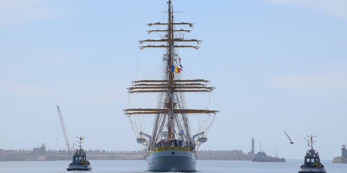 Marea cu vele: Nava-Școală Mircea pleacă în marș internațional, 5 luni din Constanța