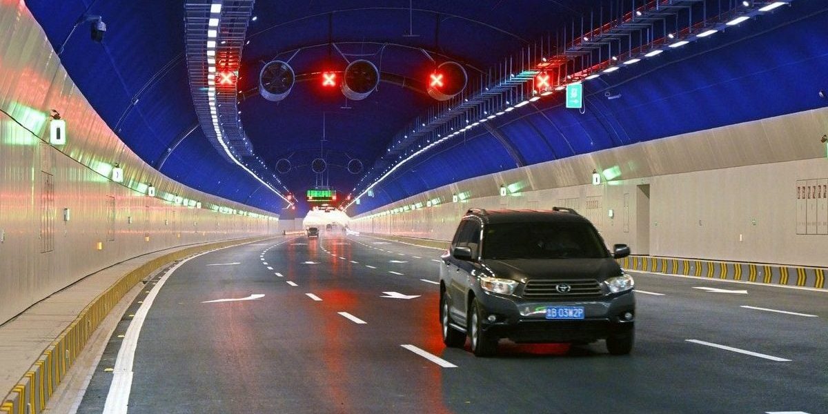 Amenzi colosale în Spania: Depășiri periculoase, penalizate drastic