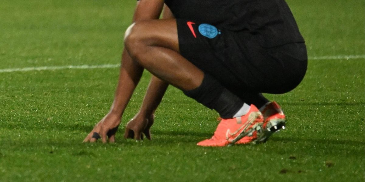 Echipele lui Rădoi, secretele lui Ngezana: De ce nu joacă sud-africanul la FCSB?