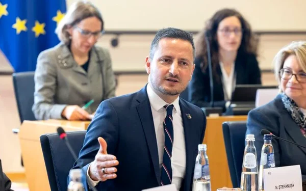 România, în prag de revoltă: Un europarlamentar cere „ras” la adresa clasei politice