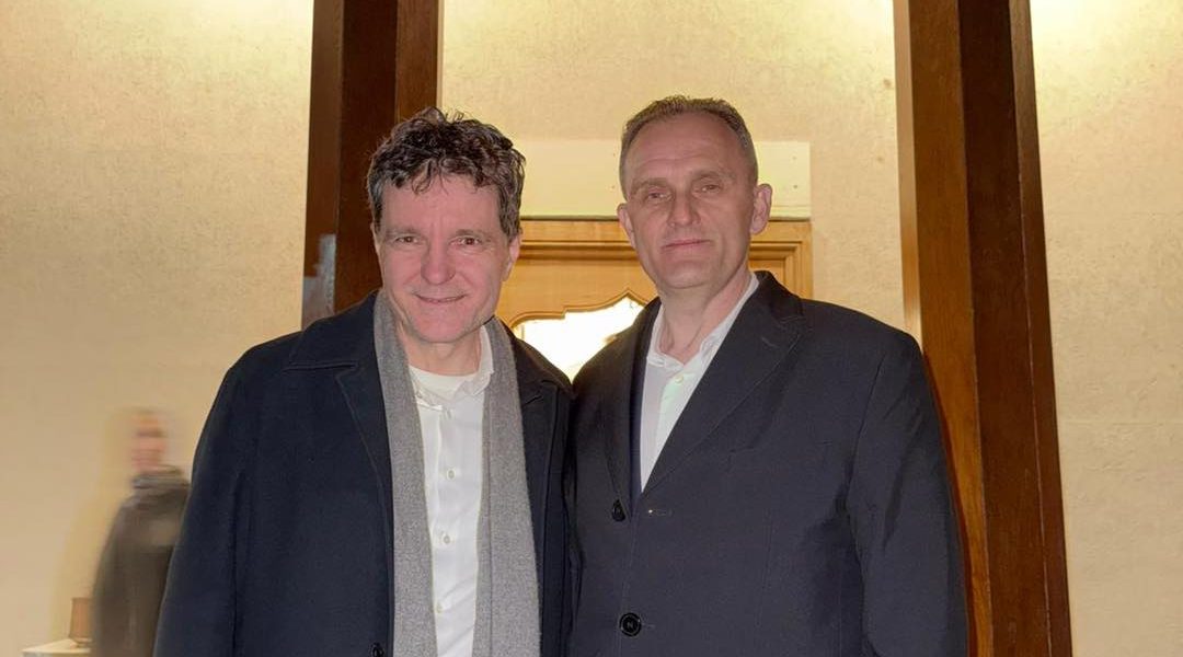 Nicușor Dan, cu șeful PSD Prahova, la mănăstire de Paște. Unde a mers