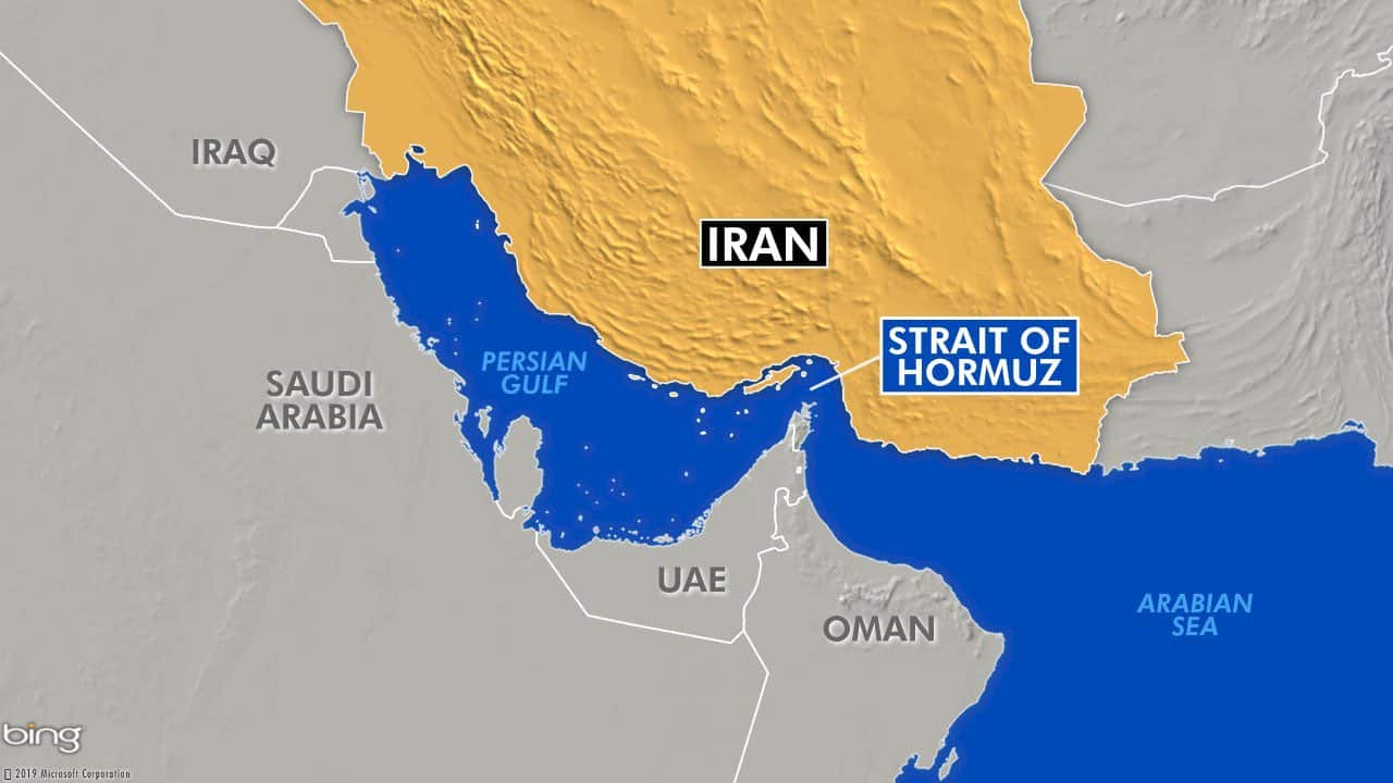 Blocada SUA în Strâmtoarea Ormuz: Prețul țițeiului explodează, tensiuni cu Iranul