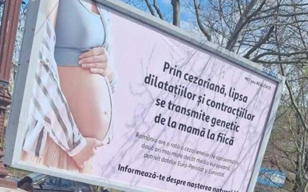 Panourile anti-cezariană în București, contestate dur de Colegiul Medicilor