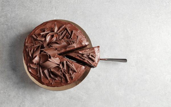 Pașca de Paște, cu ciocolată: Desertul care face furori în România