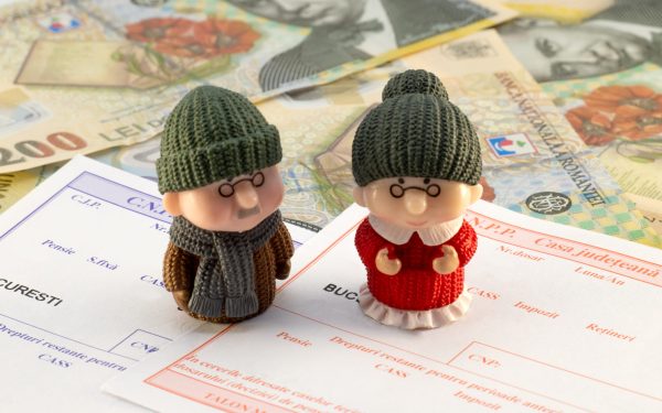 Beneficii sociale pentru pensionari: 1.281 de lei lunar