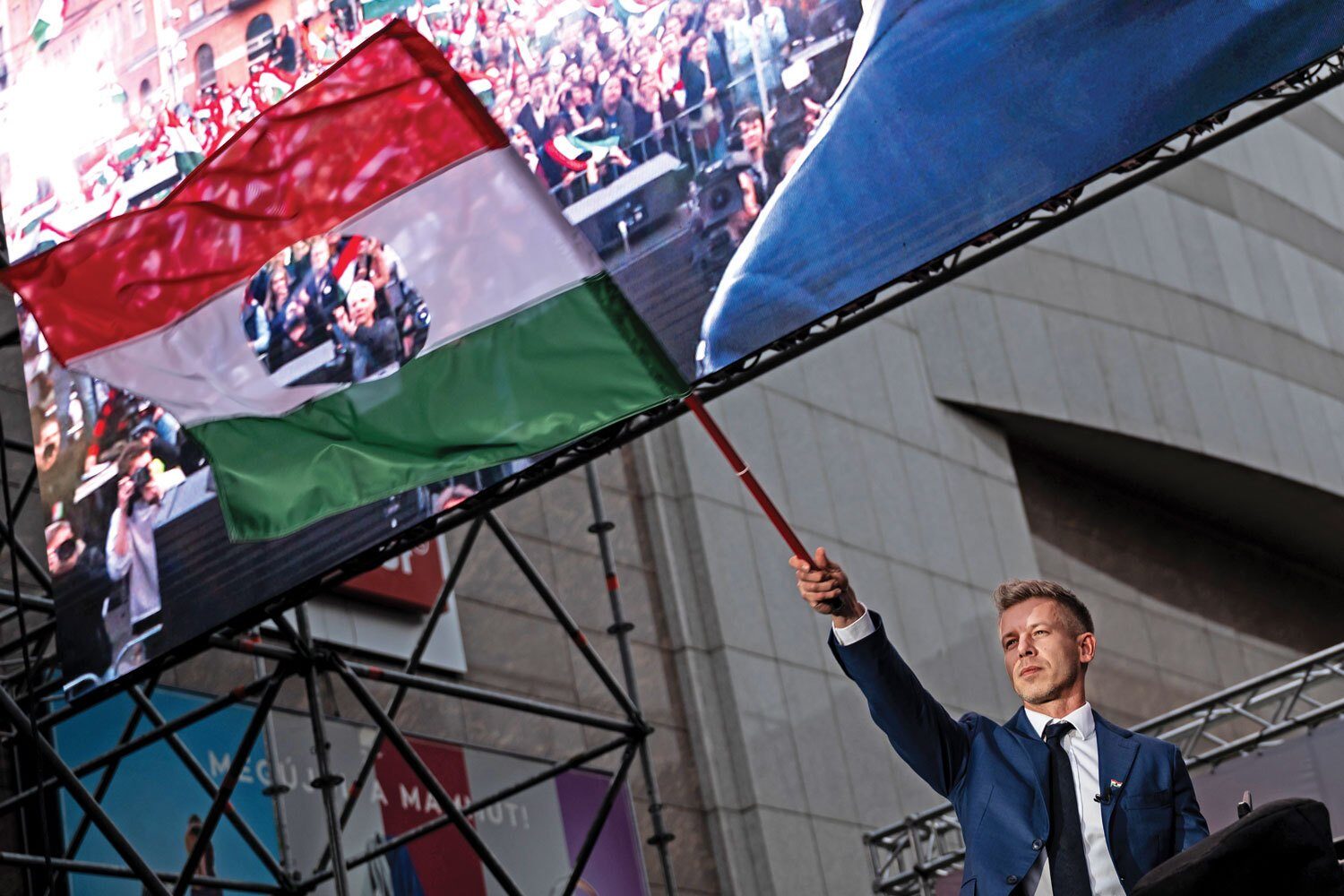 Magyar, victoria-șoc în Ungaria: Orban, învins. Ce lasă în urmă? Autostrăzi pentru 90%