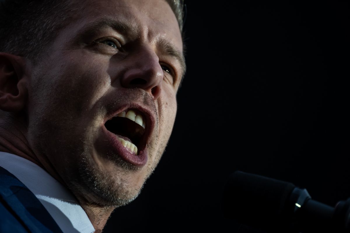 Magyar, atac furibund la Simion și Kelemen: „Au dansat pe morminte!”