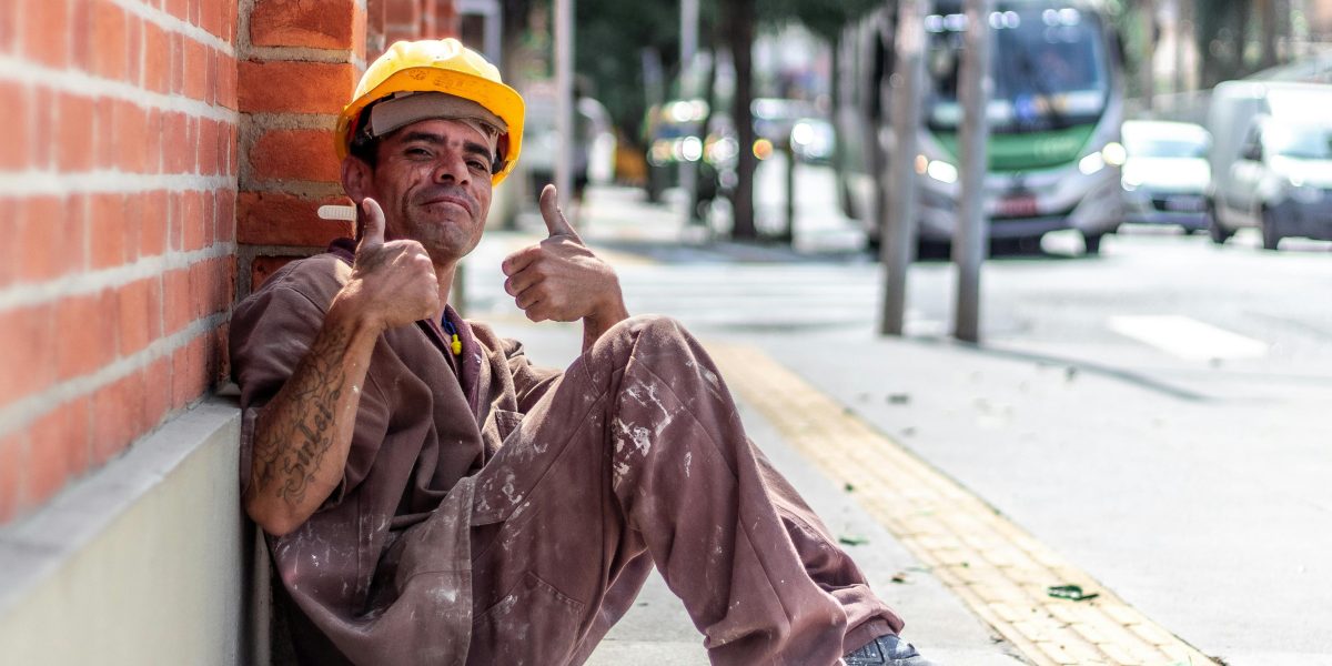 Calitatea muncii în Europa crește, dar decalajele persistă