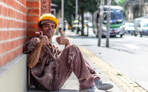 Calitatea muncii în Europa crește, dar decalajele persistă