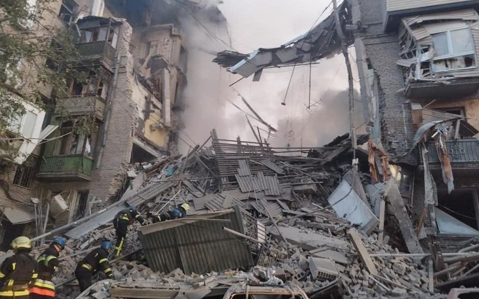 Atac RUSESC de Paște: Zeci de răniți și clădiri distruse în Ucraina