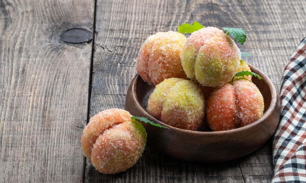 Piersici umplute, gustul copilăriei: rețeta bunicii te așteaptă