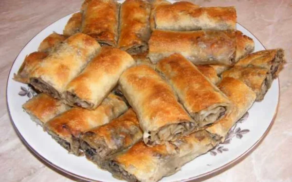 Reteta lui Radu Anton Roman: Cum faci plăcintă cu ceapă, ca la carte!