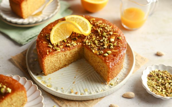 Prăjitură de post cu lămâie și mălai: Gust divin, rețeta simplă