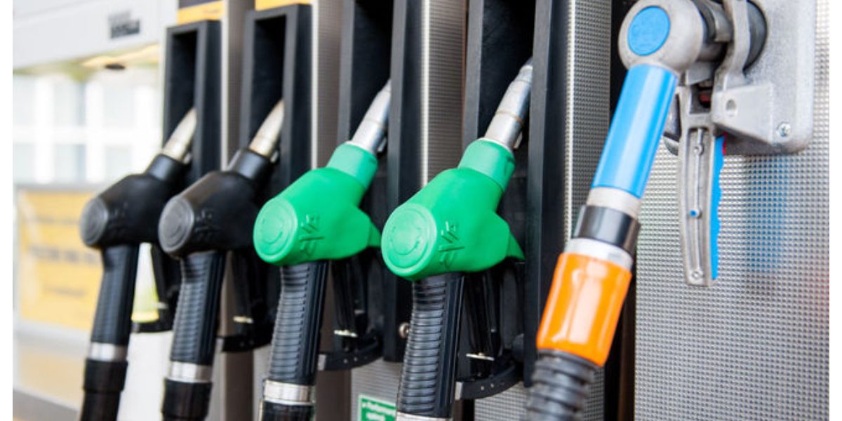 Benzină și motorină: Prețuri ȘOC în benzinării, marți, 14 aprilie 2026. Petrom, Rompetrol, MOL, Lukoil, Socar