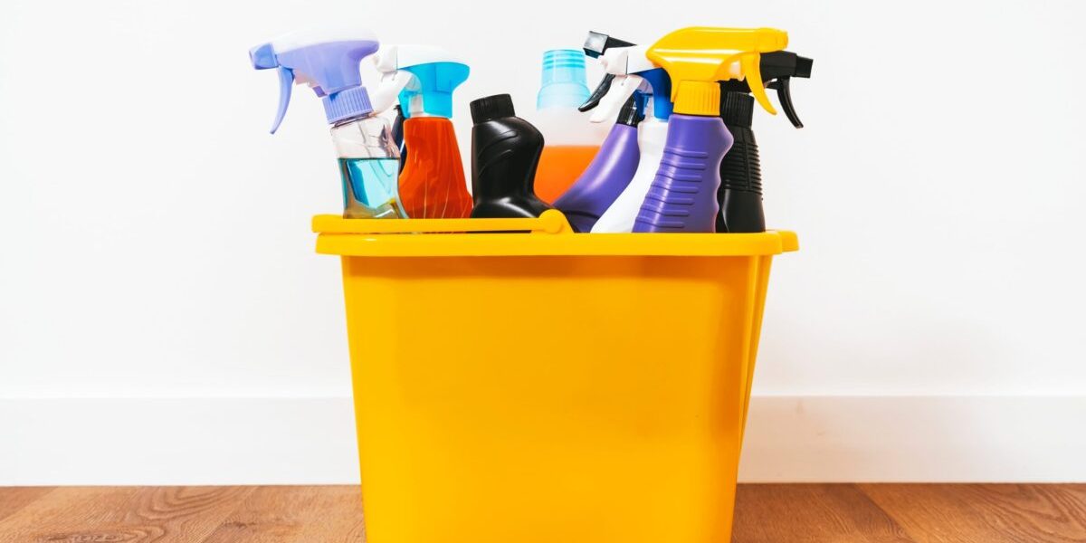 Păcat că ești curat: Pericolul ascuns în produsele de curățenie