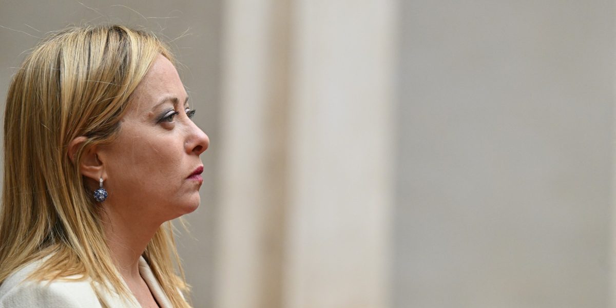 Ambasadorul Rusiei, convocat după atacuri la adresa lui Meloni pe TV rusă