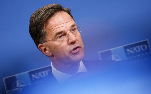 Rutte, ferm pe poziție: SUA nu vor părăsi NATO, zice premierul olandez