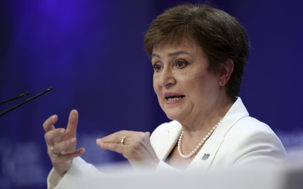 FMI trage semnale de alarmă: România, în vizorul Fondului. 7 puncte-cheie