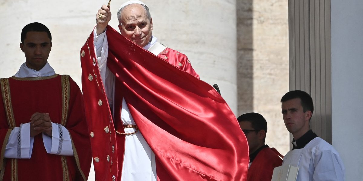 Trump, atac la Papa Francisc: „E groaznic în politică externă”