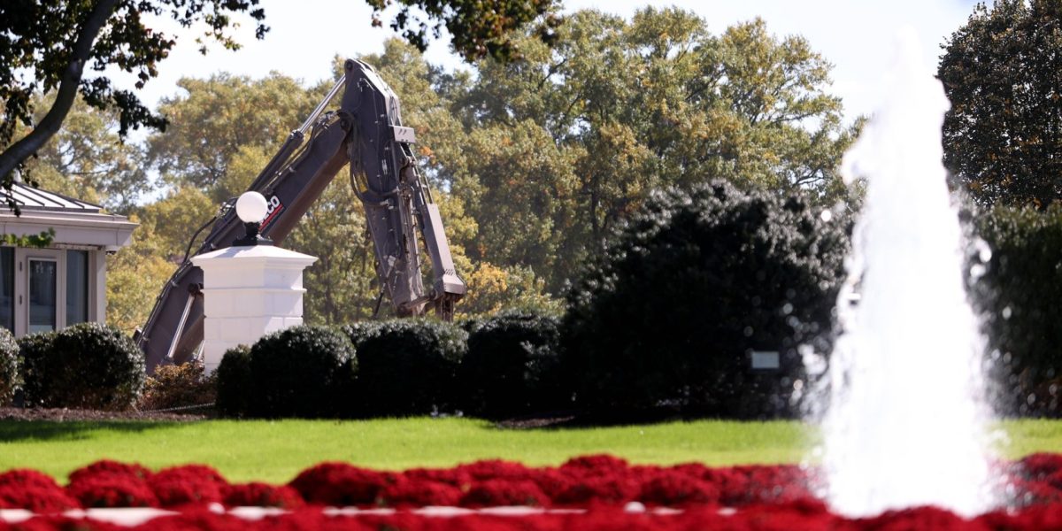 Trump, verde la construcția sălii de bal. Lucrările continuă, spune instanța