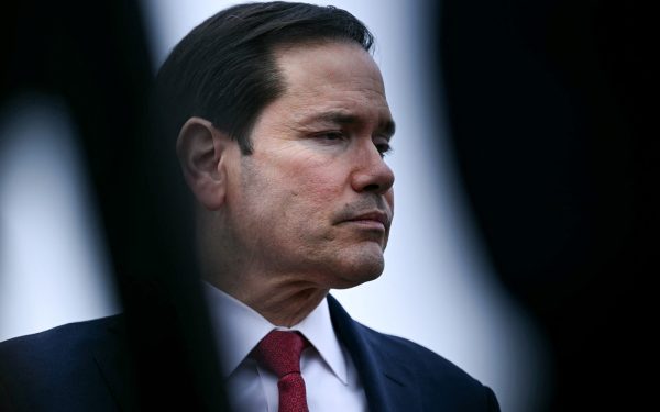 Secretarul de Stat american Marco Rubio a mulțumit României pentru sprijinul în operațiunile din Orientul Mijlociu Senatorul american Marco Rubio, secretar de stat al SUA, a avut o convorbire telefonică cu ministrul român de Externe, Oana Țoiu, în cursul zilei de joi