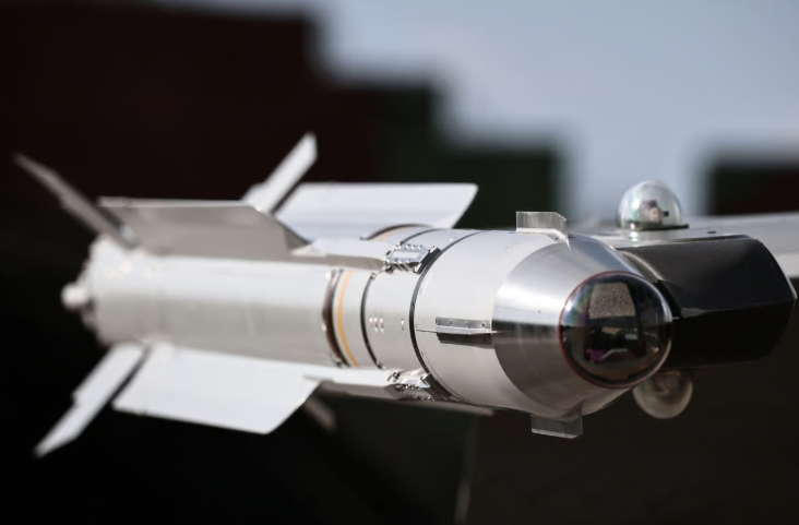 Franța intenționează să aloce un buget de 280 miliarde de euro pentru apărare până în 2030, cu scopul de a moderniza semnificativ sistemul său militar