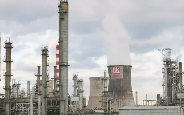 România: Rafinăria Petrotel, repornită cu sprijin SUA. Ivan: 45 de zile până la funcționare