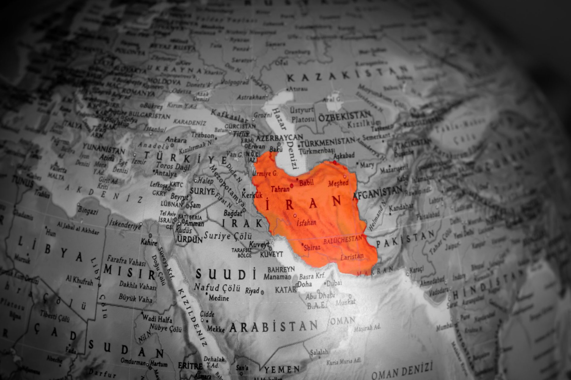 Războiul din Iran și conflictele din Orientul Mijlociu afectează lanțurile de aprovizionare umanitare Conflictul declanșat în Iran și în alte țări din Orientul Mijlociu a început să aibă efecte devastatoare asupra structurilor globale de ajutor umanitar